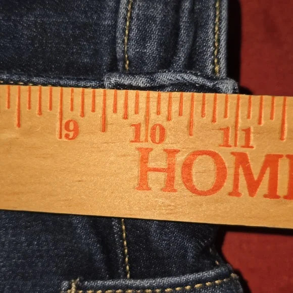 Judy Blue Boyfriend Fit Medium Wash Stretch Distressed Jeans Size 11/30 JB82328 - Picture 14 of 15